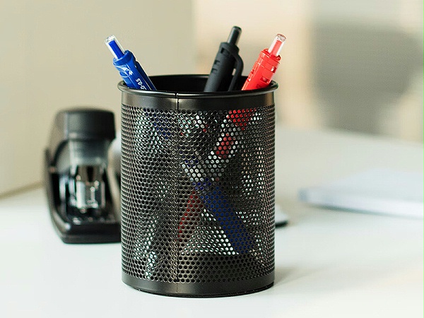 得力909密集金属网纹圆形笔筒